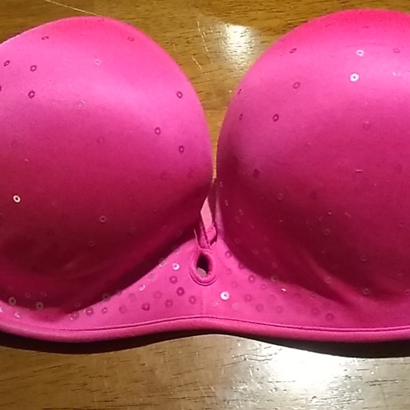 Victoria's Secret bra - Picture 3 of 3